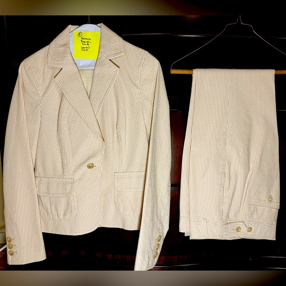 Banana Republic Pants & Jumpsuits Banana Republic Suit Jacketpants